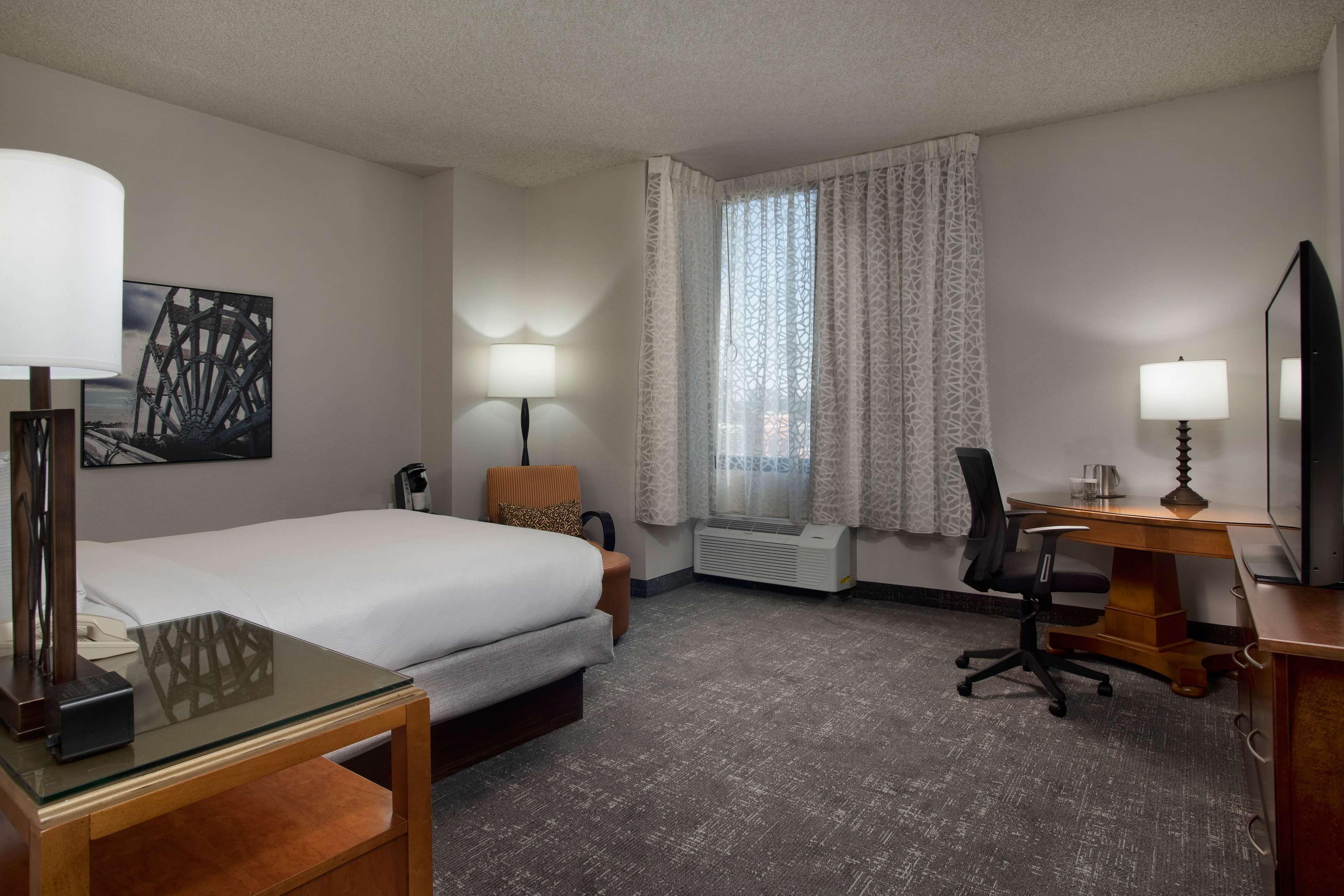 Holiday Inn - Memphis Downtown - Beale St. By Ihg Exterior foto
